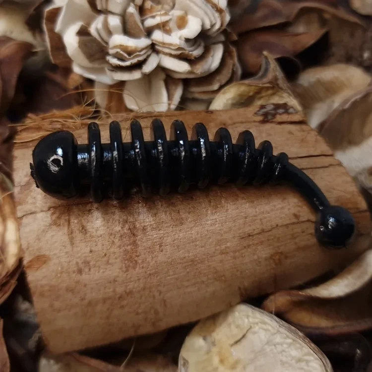 bratko-baits-softlures-wabik-55-black.webp