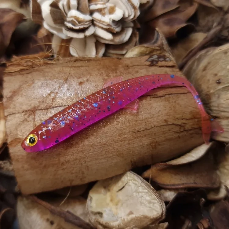 jaskolka-realfish-70mm-light-violet-bratko-baits-softbait.webp