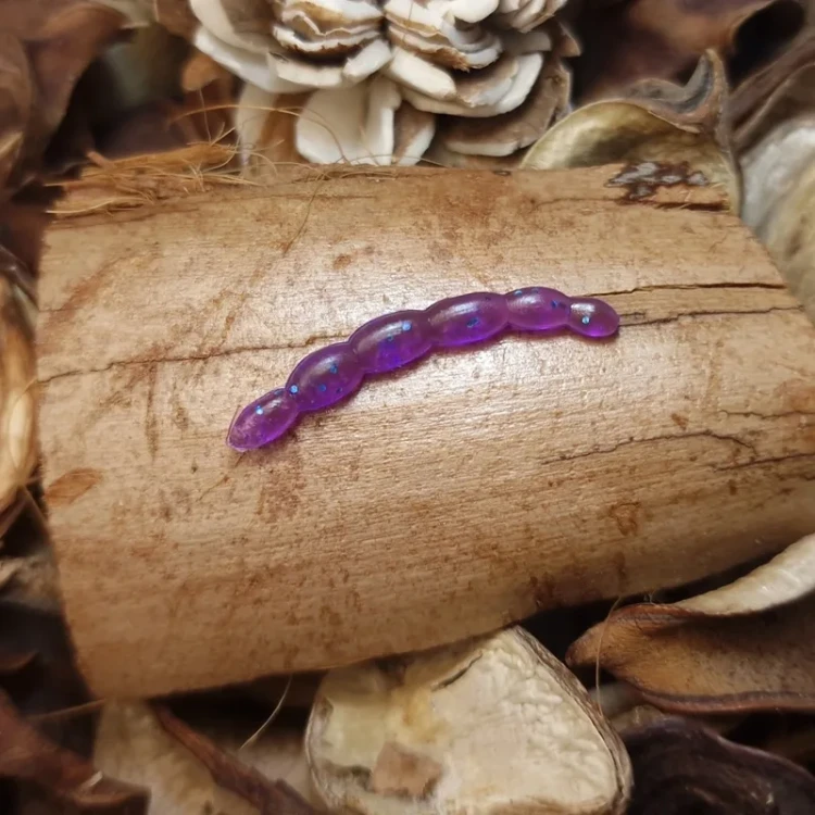 bratko-ochotka-przyneta-30mm-violet.webp