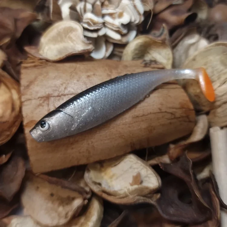 przyneta-gumowa-realfish-kopytko-65mm-handmade.webp