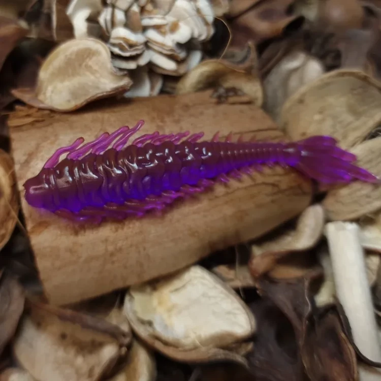 przyneta-gumowa-handmade-wiedzma-70mm-violet.webp
