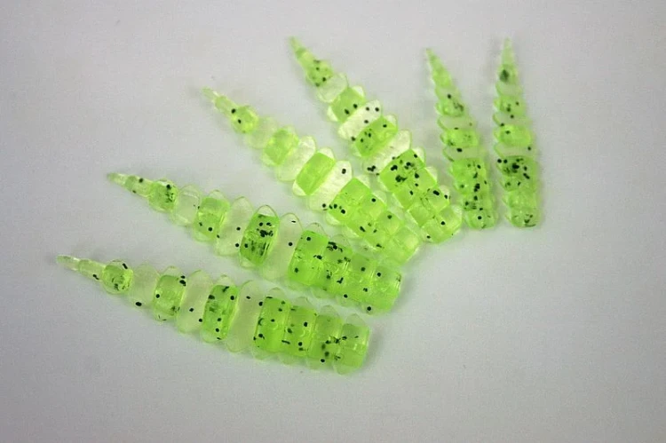drago worm chartreuse and pepper ultralight soft lure przyneta fishchaser.webp