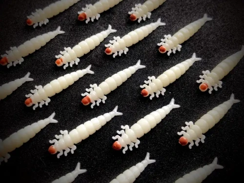 microlarvae chruscik cream ultralight softbait przynety fishchaser.webp