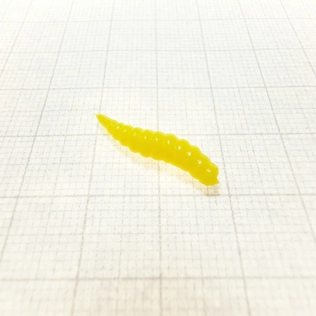larwa 20mm Yellow Dominik Woldanski.webp