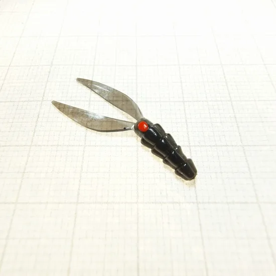 Black Bunny Fischaser 35mm Handmade.webp