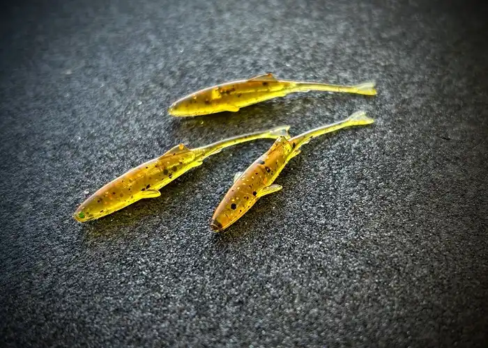 vibra-fishchaser-crystal-amber.webp
