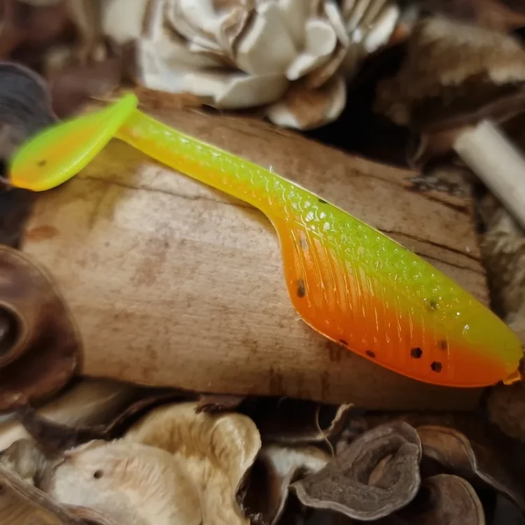 przyneta-gumowa-enemy-mrbaits-handmade-lures.webp