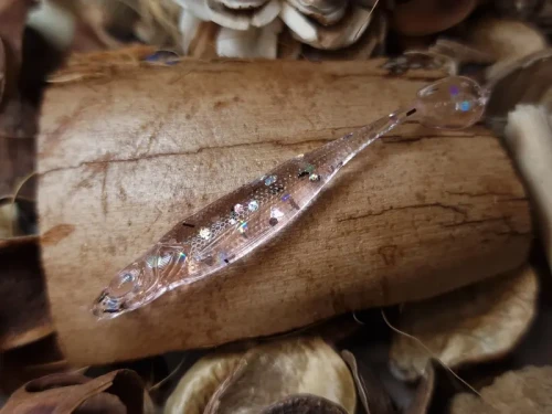 przyneta-gumowa-imitacja-narybku-mrbaits-handmade.webp