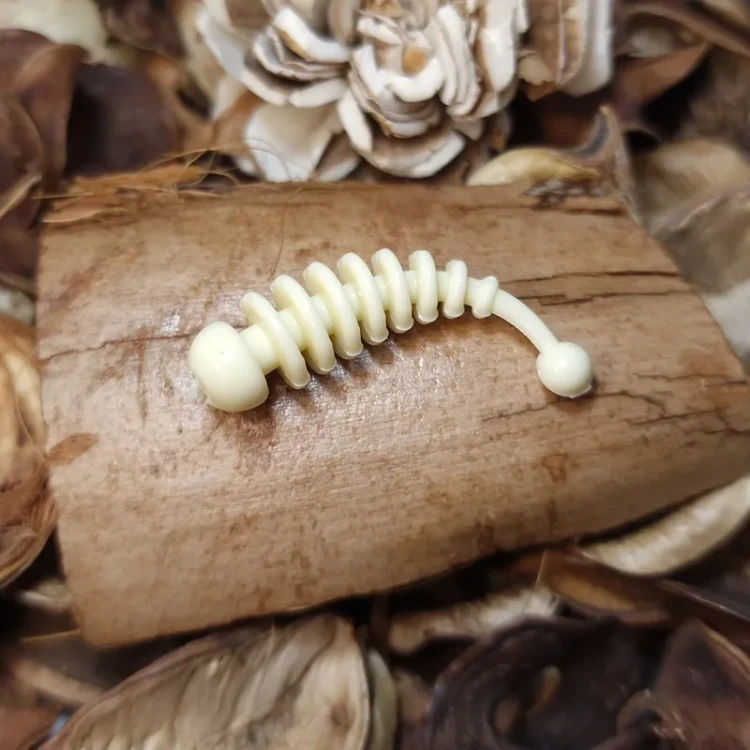 przyneta-gumowa-wabik-35-bratkobaits-handmade.webp